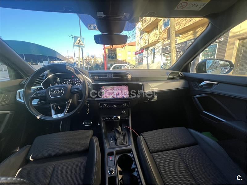 Usado Audi Q3 Sportback S-Line 150 CV (110 kW) 2022 Gris / plata SUV