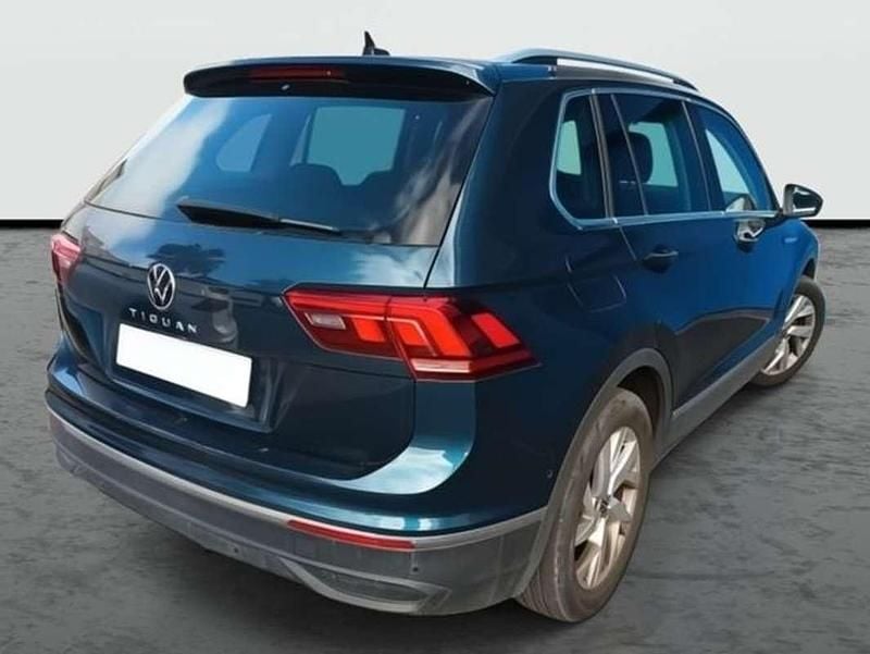 Usado VW Tiguan 131 CV (96 kW) 2022 Azul SUV