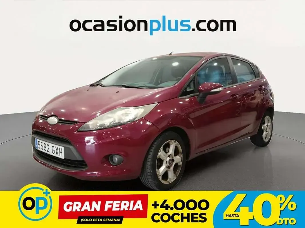 Usado Ford Fiesta Trend 68 CV (50 kW) 2010 Utilitario
