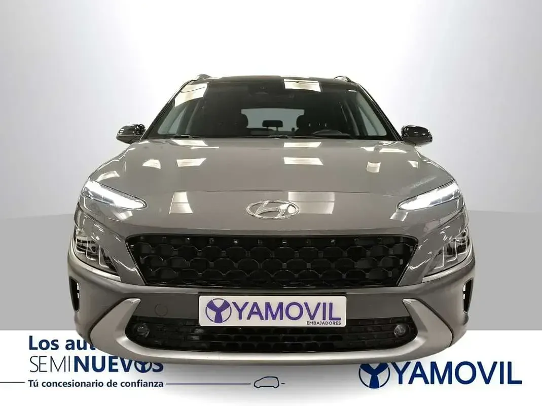 Usado Hyundai Kona 141 CV (103 kW) 2022 Gris SUV