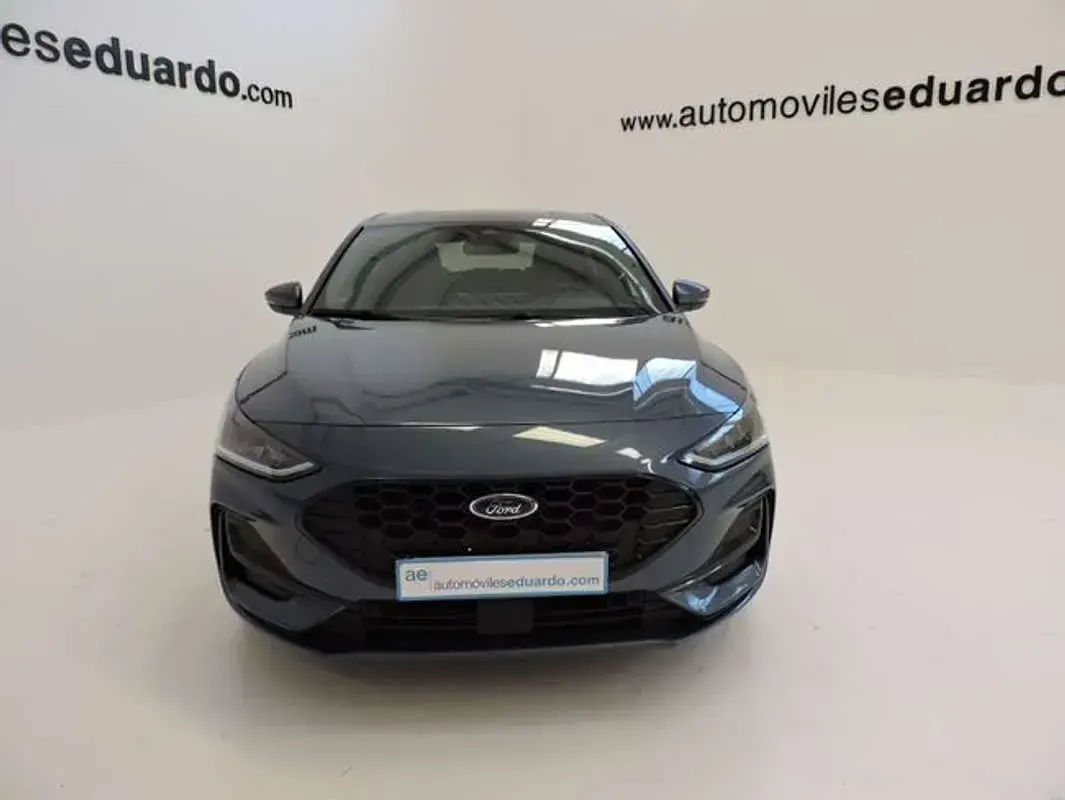 Usado Ford Focus ST-Line 155 CV (114 kW) 2023 Azul Familiar
