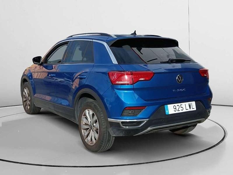 Usado VW T-Roc Advance 151 CV (111 kW) 2022 Azul SUV