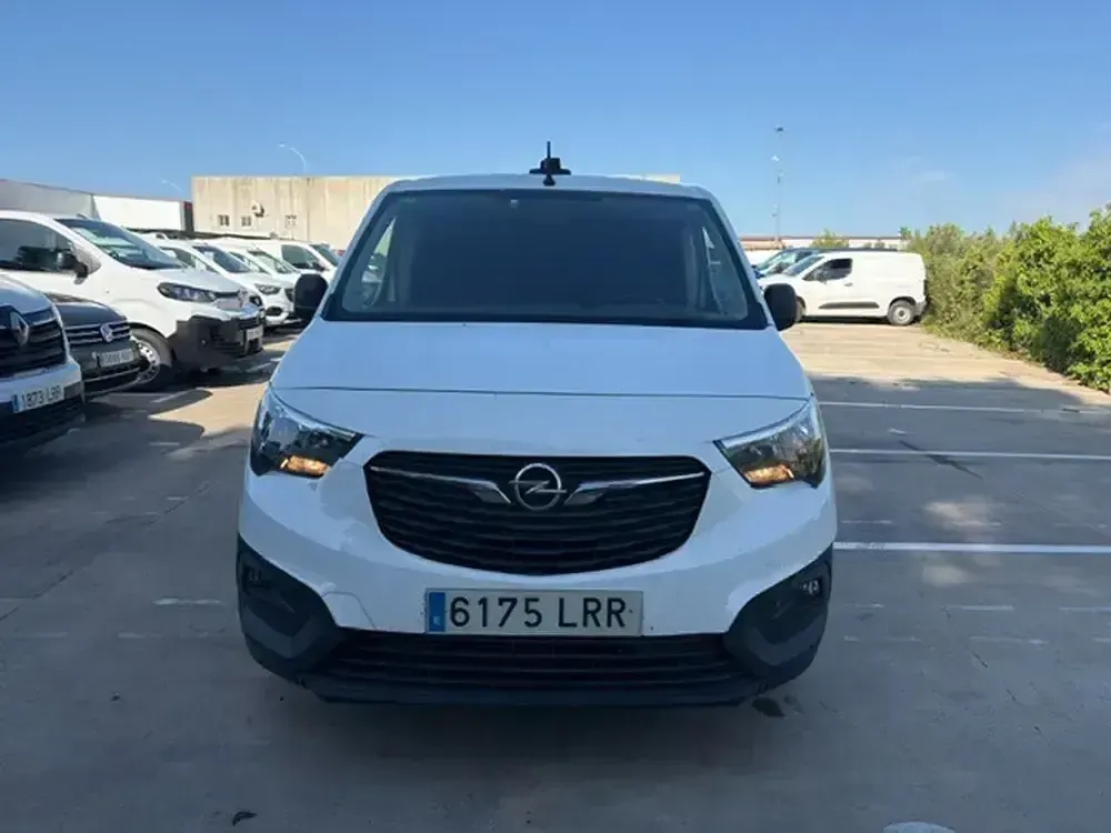 Usado Opel Combo 102 CV (75 kW) 2021 Blanco Monovolumen