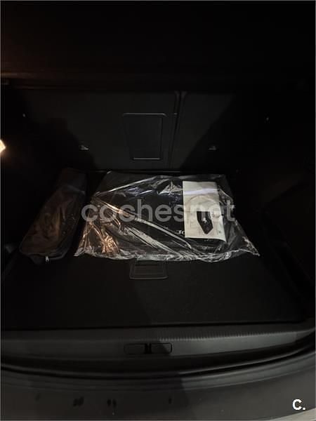 Usado Peugeot 3008 Allure 130 CV (95 kW) 2020 Blanco SUV