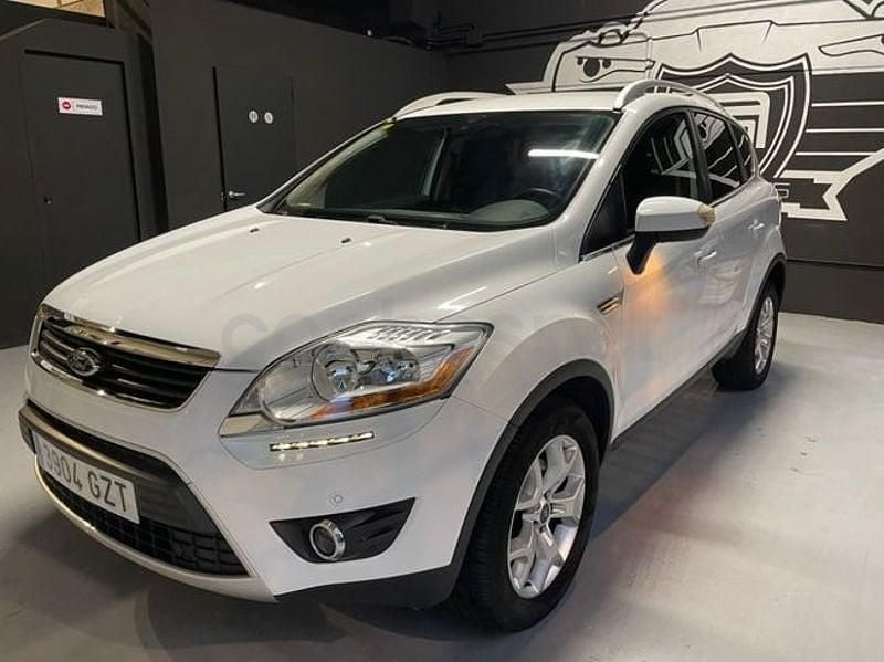 Usado Ford Kuga Trend 136 CV (100 kW) 2010 Blanco SUV