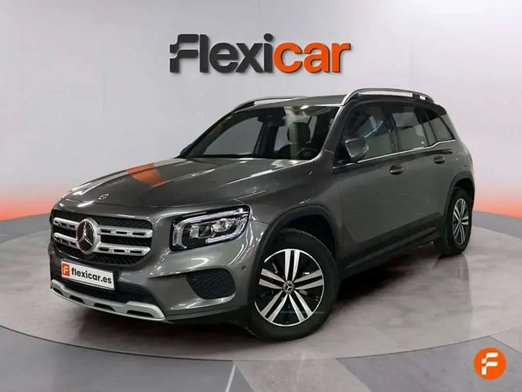 Usado Mercedes GLB200 150 CV (110 kW) 2021 Gris SUV