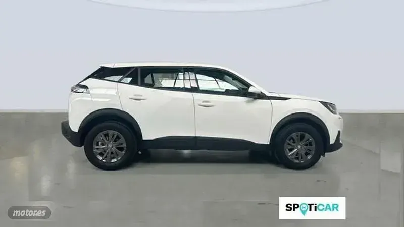 Usado Peugeot 2008 Active 110 CV (80 kW) 2021 Blanco SUV
