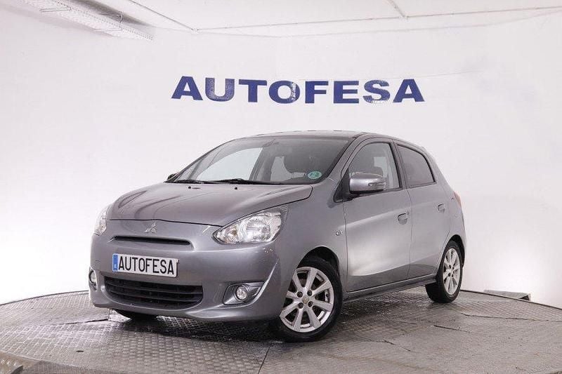 Usado Mitsubishi Space Star Motion 80 CV (58 kW) 2015 Plata SUV