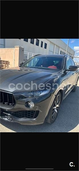 Negro Usado 2017 Maserati Levante SUV | 32.900 € (Buen precio) - Imagen 1/4