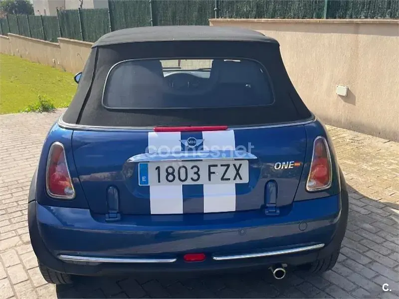 Usado Mini One Cabriolet 90 CV (66 kW) 2008 Azul Descapotable