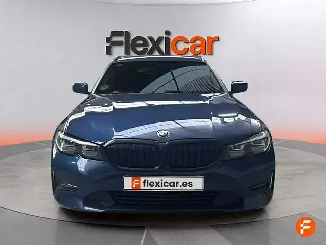 Usado BMW 318 150 CV (110 kW) 2022 Azul Familiar