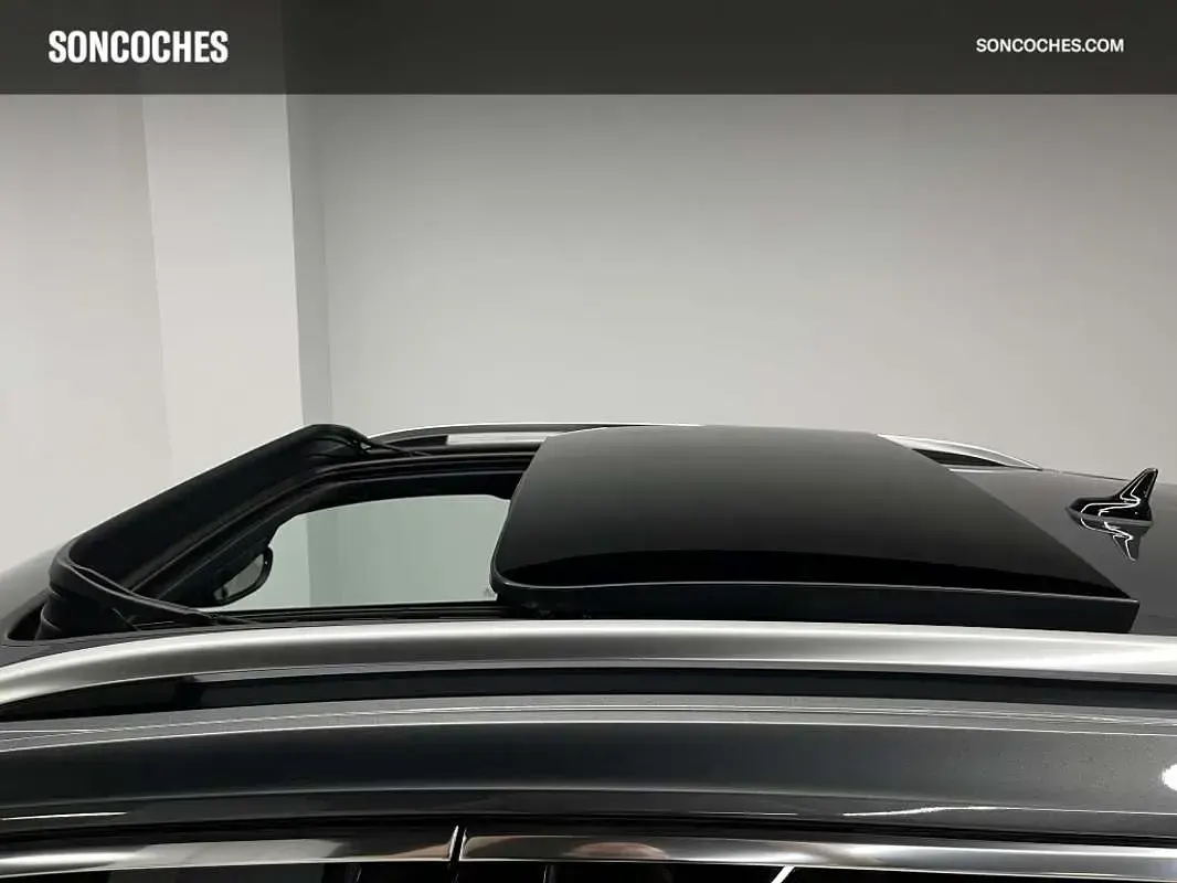Usado VW T-Roc R-line 190 CV (139 kW) 2023 Gris SUV