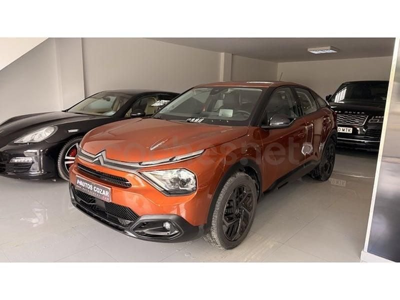 Usado Citroën C4 Feel 131 CV (96 kW) 2021 Naranja Berlina