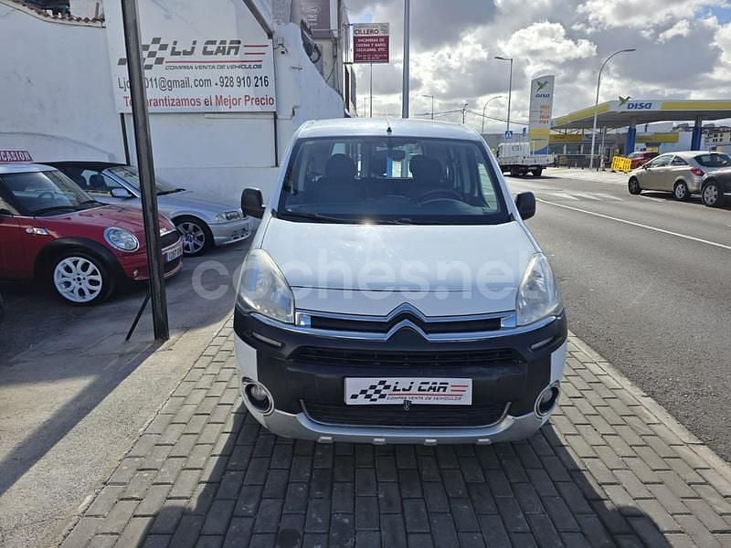 Usado Citroën Berlingo Seduction 75 CV (55 kW) 2014 Blanco Monovolumen