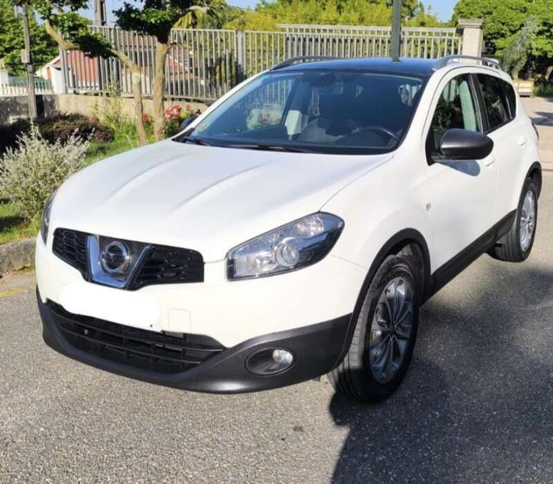 Blanco Usado 2010 Nissan Qashqai Tekna SUV | 8800 € (Precio justo) - Imagen 1/4