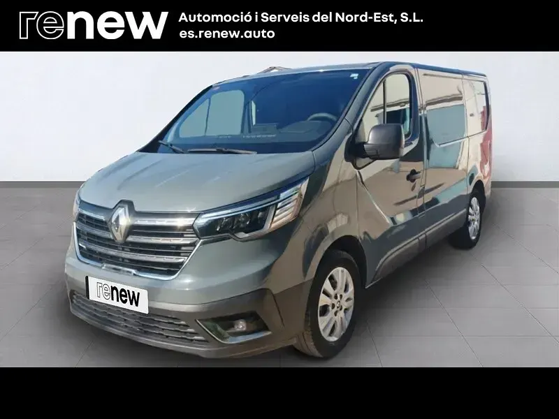 Usado Renault Trafic 150 CV (110 kW) 2023 Gris Monovolumen