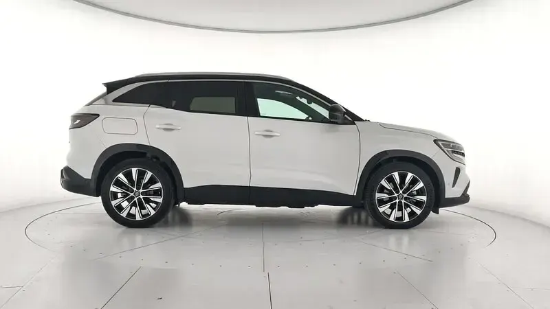Usado Renault Austral Techno 131 CV (96 kW) 2025 Blanco SUV