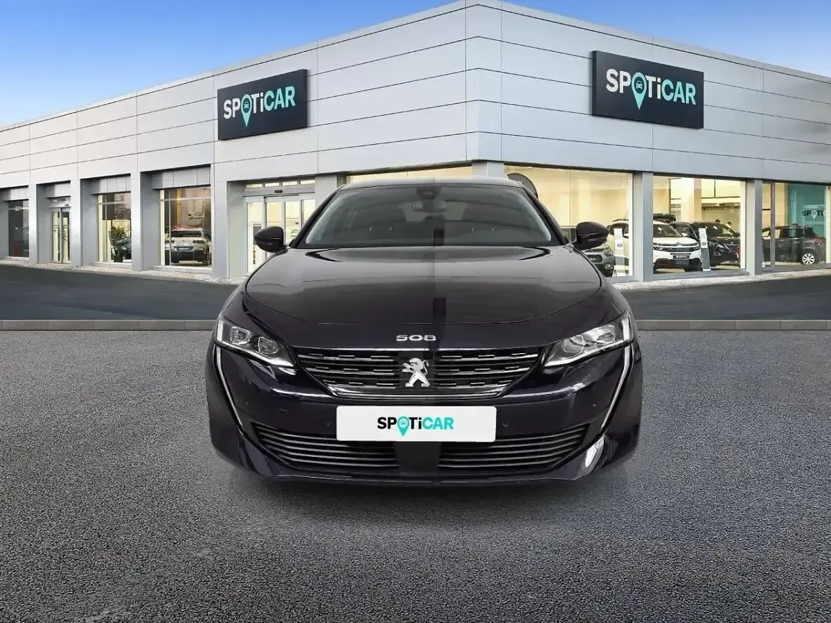 Usado Peugeot 508 Allure 130 CV (95 kW) 2022 Azul Berlina