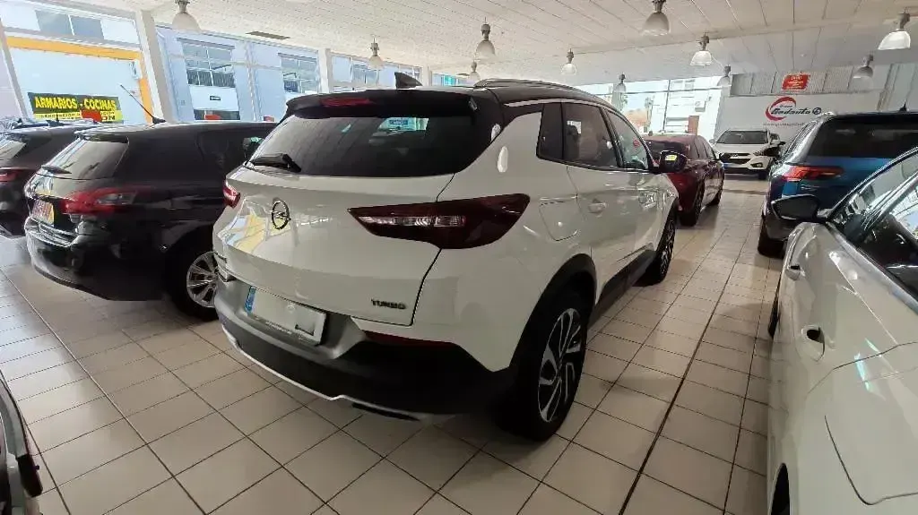 Usado Opel Grandland X Ultimate 131 CV (96 kW) 2019 Otro SUV