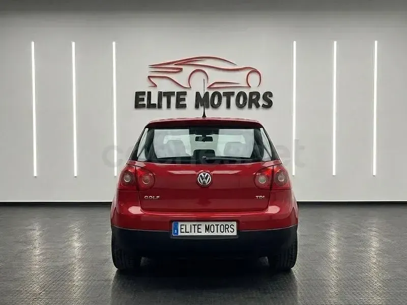 Usado VW Golf VI GT 105 CV (77 kW) 2008 Rojo Utilitario