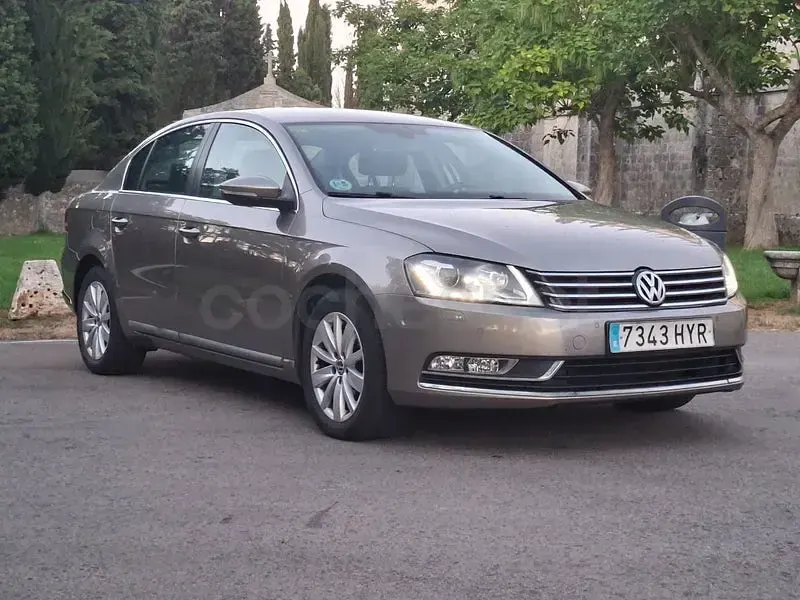 Usado VW Passat Advance 140 CV (102 kW) 2014 Beige Berlina