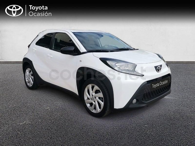 Brugt Toyota Aygo X Play 72 HK (52 kW) 2024 Hvid SUV