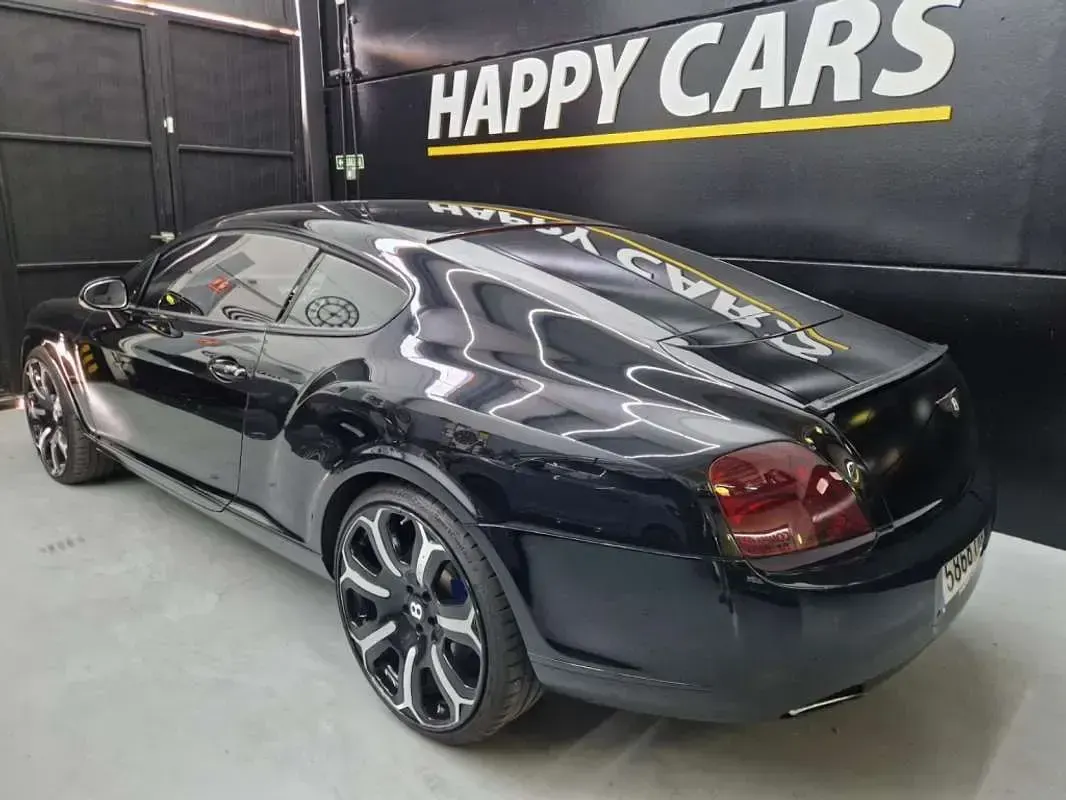 Usado Bentley Continental GT Mulliner 560 CV (411 kW) 2006 Negro Coupe