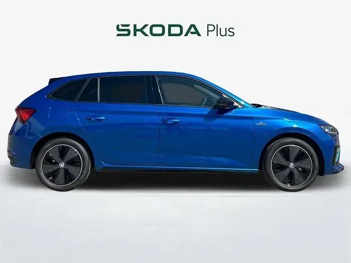 Usado Skoda Scala Monte Carlo 116 CV (85 kW) 2025 Azul Utilitario