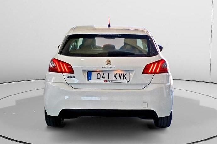 Usado Peugeot 308 Business-Line 131 CV (96 kW) 2019