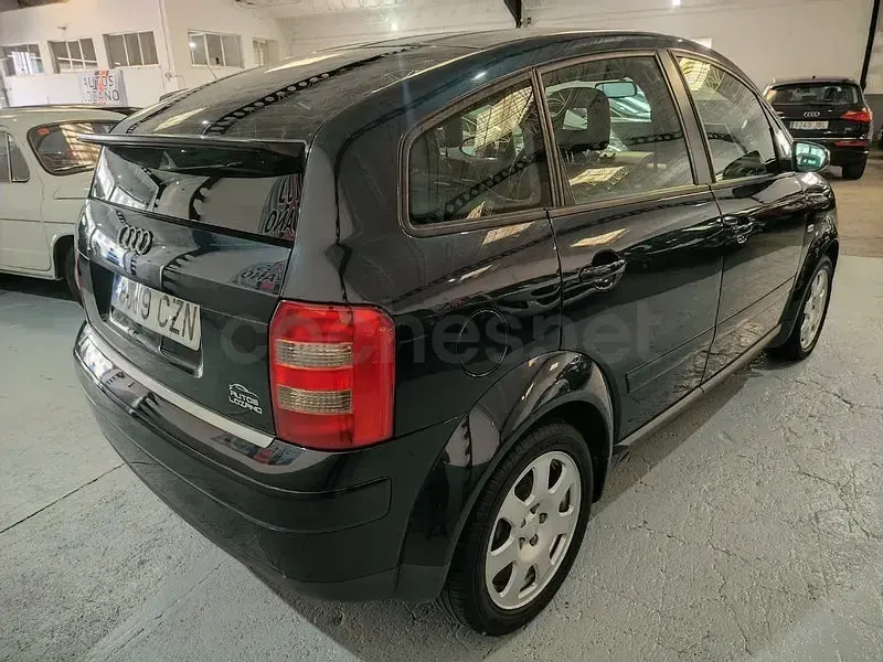 Usado Audi A2 75 CV (55 kW) 2004 Azul Utilitario