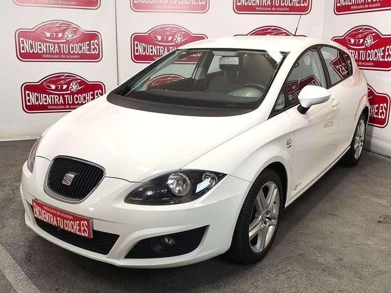 Käytetty Seat Leon Copa 125 HP (91 kW) 2012 Valkoinen Viistoperä