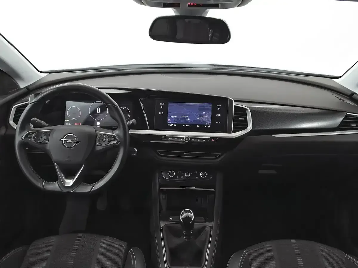 Używany Opel Grandland X 131 KM (96 kW) 2023 Czarny SUV