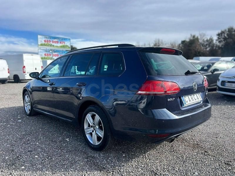 Usado VW Golf VII Advance 105 CV (77 kW) 2015 Azul Familiar