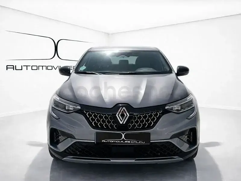 Usado Renault Arkana Techno 140 CV (102 kW) 2025 Gris oscuro SUV