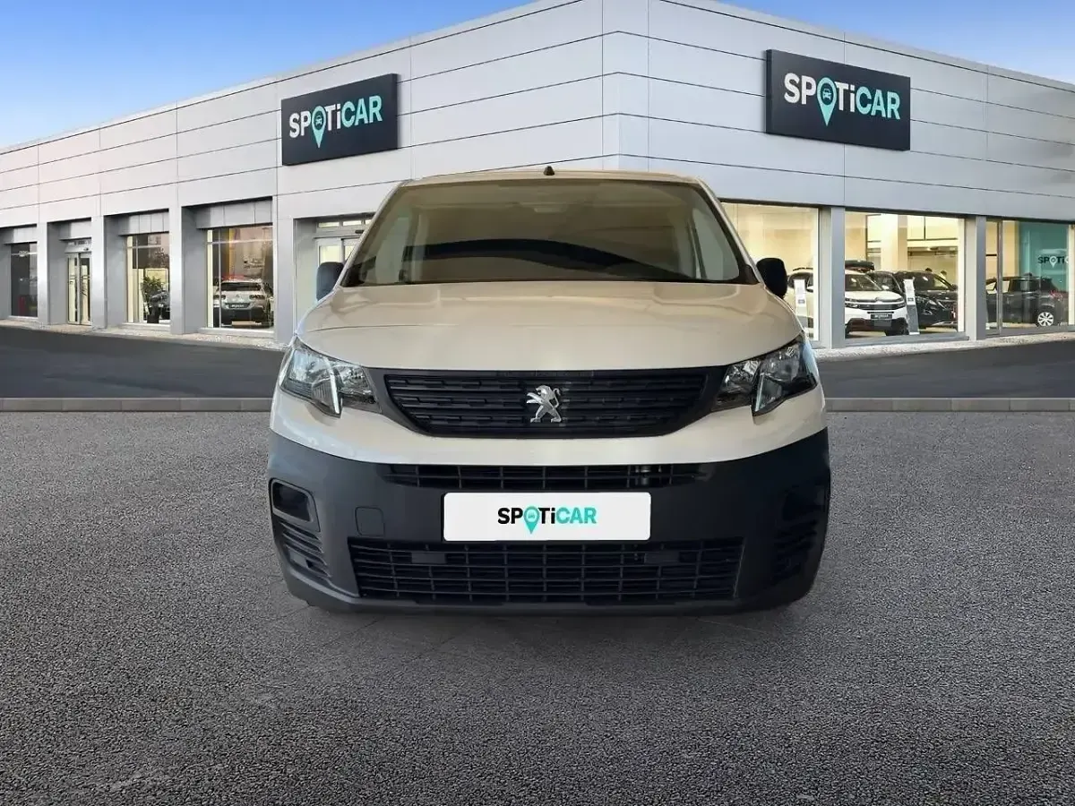 Usado Peugeot Partner 98 CV (72 kW) 2021 Blanco Monovolumen