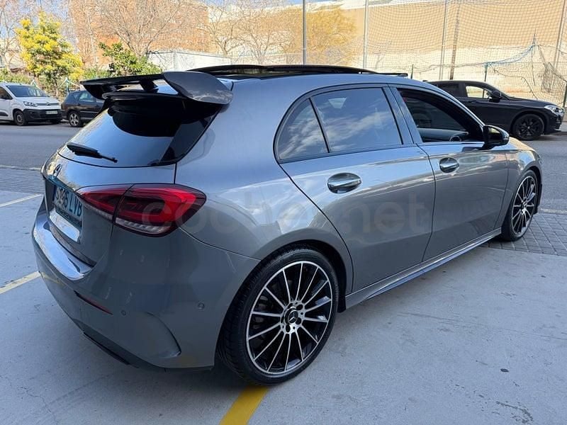 Usado Mercedes A220 190 CV (139 kW) 2021 Gris / plata Berlina