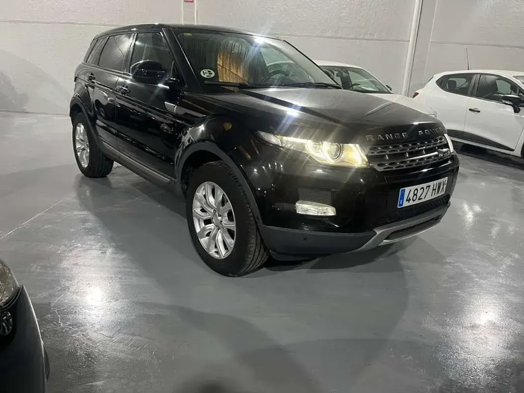 Usado Land Rover Range Rover evoque Dynamic 150 CV (110 kW) 2014 Negro SUV