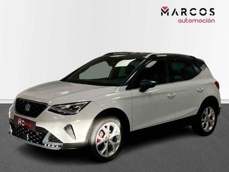 Blanco Usado 2023 Seat Arona FR SUV | 21.500 € (Precio justo) - Imagen 1/4