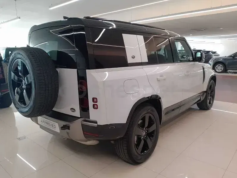 Usado Land Rover Defender SE 249 CV (183 kW) 2023 Blanco SUV
