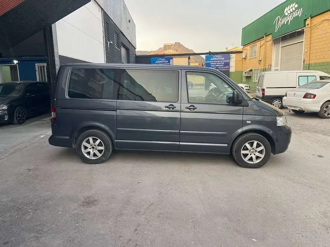 Usado VW Multivan United 129 CV (94 kW) 2008 Azul Monovolumen