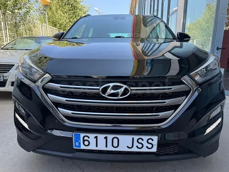 Usado Hyundai Tucson 141 CV (103 kW) 2016 Negro SUV