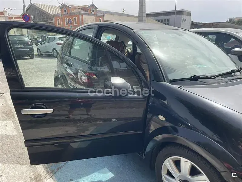 Usado Citroën C3 92 CV (67 kW) 2007 Negro Berlina