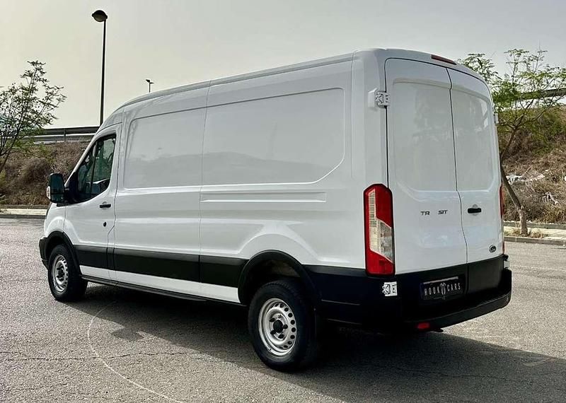 Usado Ford Transit Ambiente 129 HP (94 kW) 2020 Branco Citadino