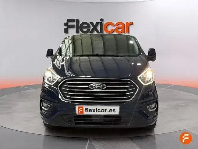 Usado Ford Tourneo Custom Titanium 150 CV (110 kW) 2021 Blanco Van