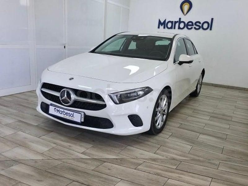 Usado Mercedes A180 136 CV (100 kW) 2020 Blanco Berlina