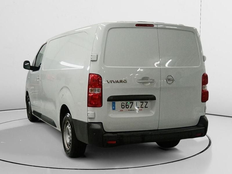 Usado Opel Vivaro 102 HP (75 kW) 2022 Branco Monovolume