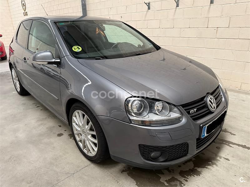 Gris / plata Usado 2006 VW Golf V GT Berlina | 6700 € (Un poco caro) - Imagen 1/4