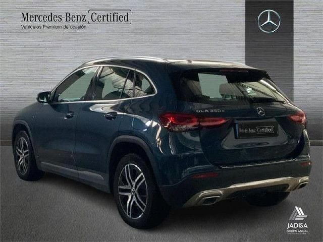 Usado Mercedes GLA250 218 CV (160 kW) 2021 Azul denim SUV