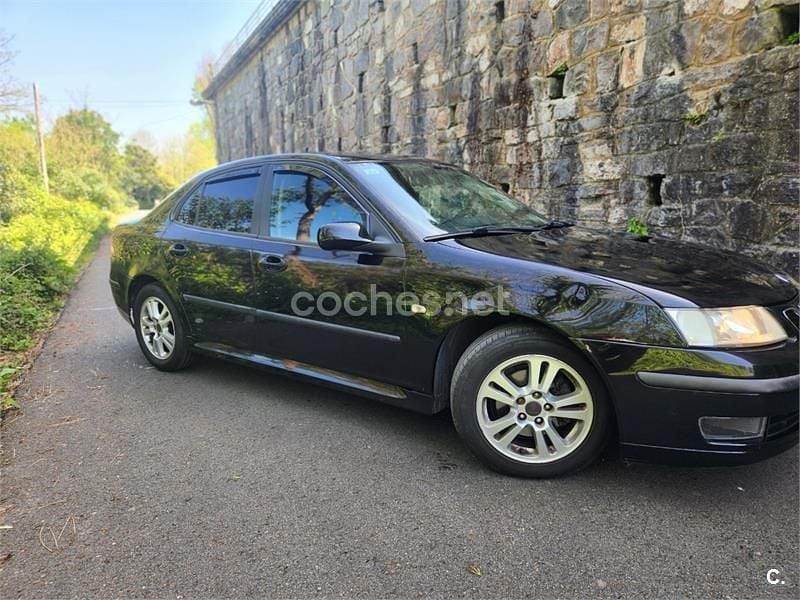 Usado Saab 9-3 Linear 150 CV (110 kW) 2003 Negro Berlina