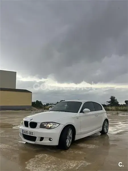 Usado BMW 118 143 CV (105 kW) 2008 Blanco Utilitario
